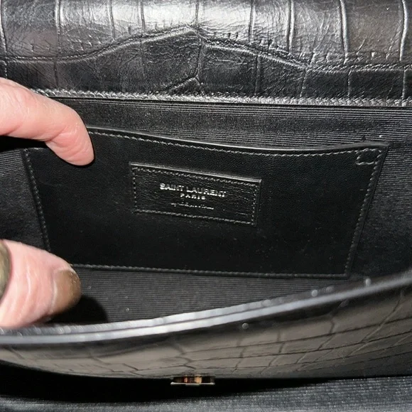 Authentic YSL Yves Saint Laurent Crocodile Embossed Black Leather Clutch Bag - Picture 6 of 10